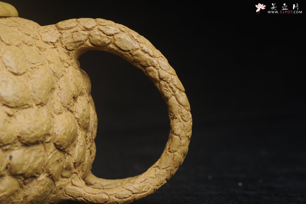 紫砂壶图片：美壶特惠 全手工黄段供春壶 肌理丰富有老树瘿的感觉 灰常赞 - 美壶网