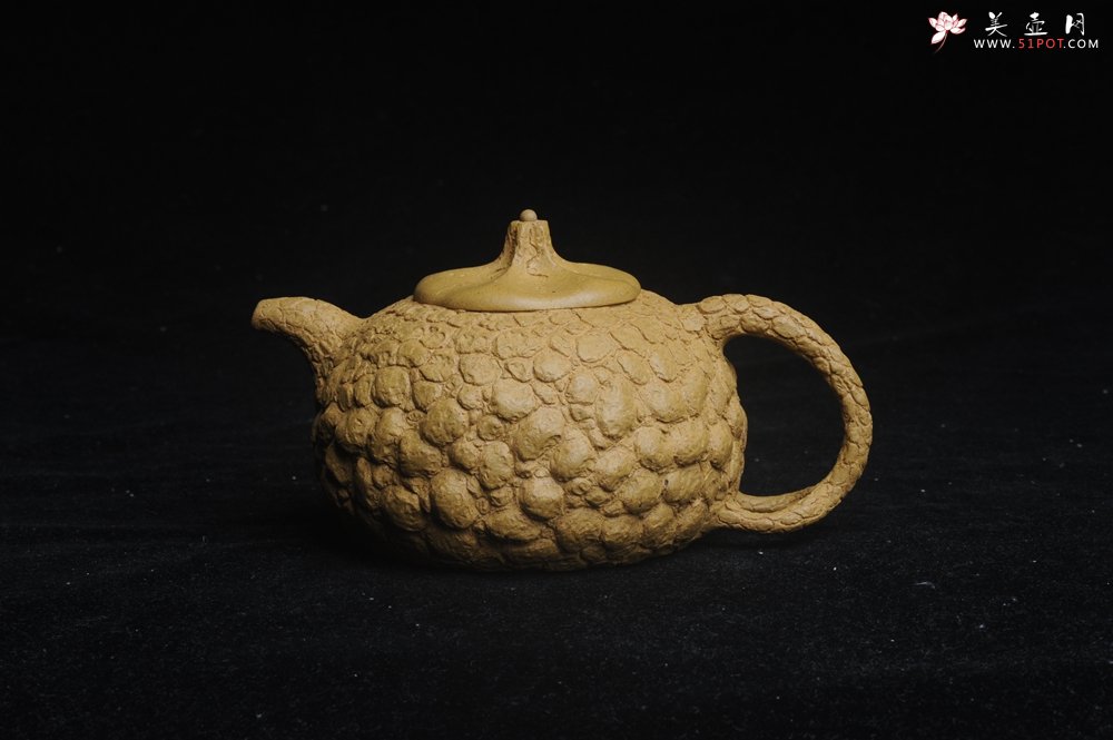 紫砂壶图片：美壶特惠 全手工黄段供春壶 肌理丰富有老树瘿的感觉 灰常赞 - 美壶网