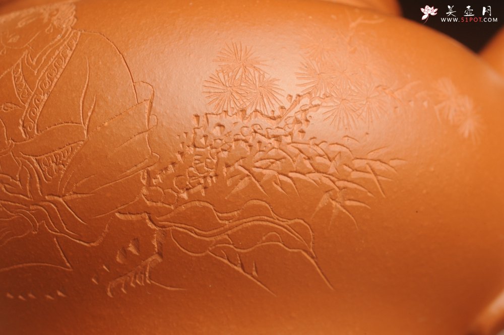 紫砂壶图片：潜力股周小培全手演绎朱泥笑樱壶 中品难度大 方健老师装饰美女图 - 美壶网