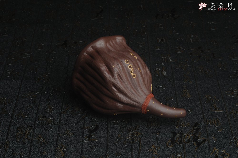 紫砂壶图片：精致特惠莲蓬公道杯 - 美壶网