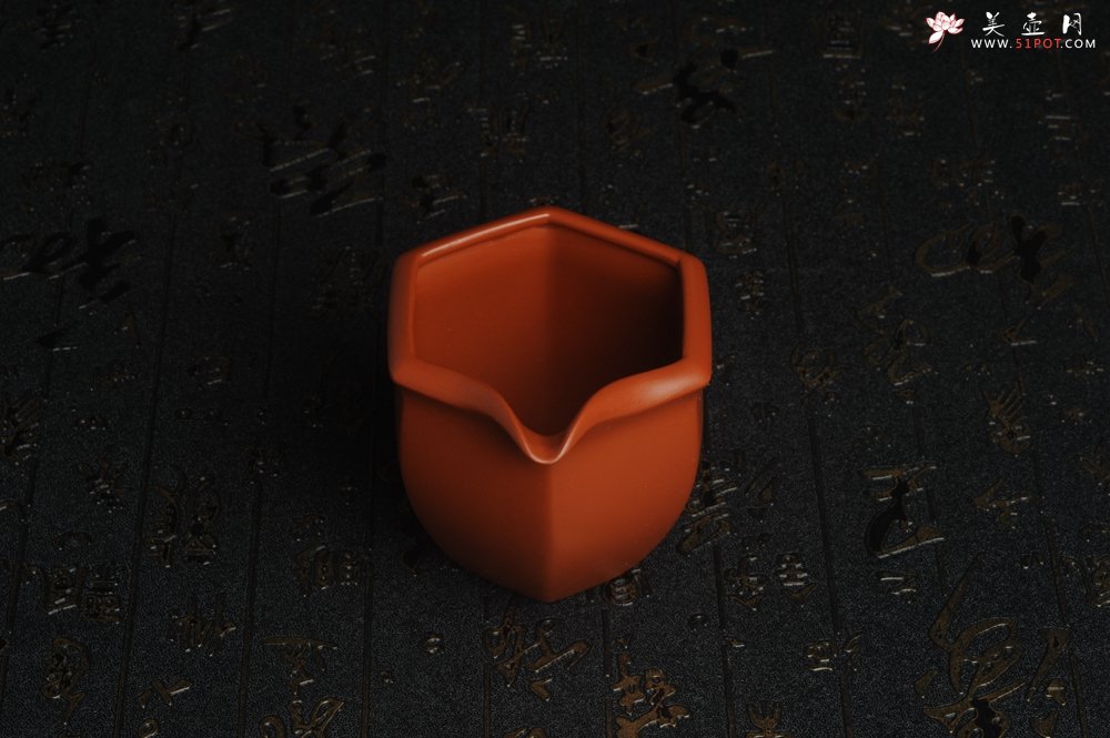 紫砂壶图片：特惠精致朱泥公道杯 茶人醉爱 - 美壶网