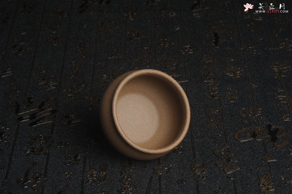 紫砂壶图片：特好青灰段泥精致手工品茗杯主人杯 茶人醉爱 性价比高 - 美壶网