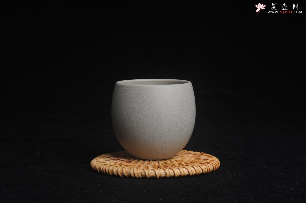 紫砂壶图片：优质白段泥精致手工品茗杯大号主人杯 茶人醉爱 - 美壶网