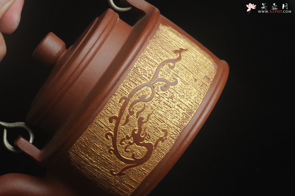 紫砂壶图片：美壶特惠 优质红清水泥精致宫廷直汲提梁 提梁为纯银材质 - 美壶网