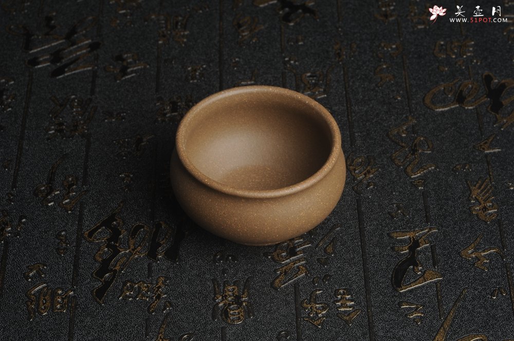 紫砂壶图片：特好青灰段泥精致手工品茗杯主人杯 茶人醉爱 性价比高 - 美壶网