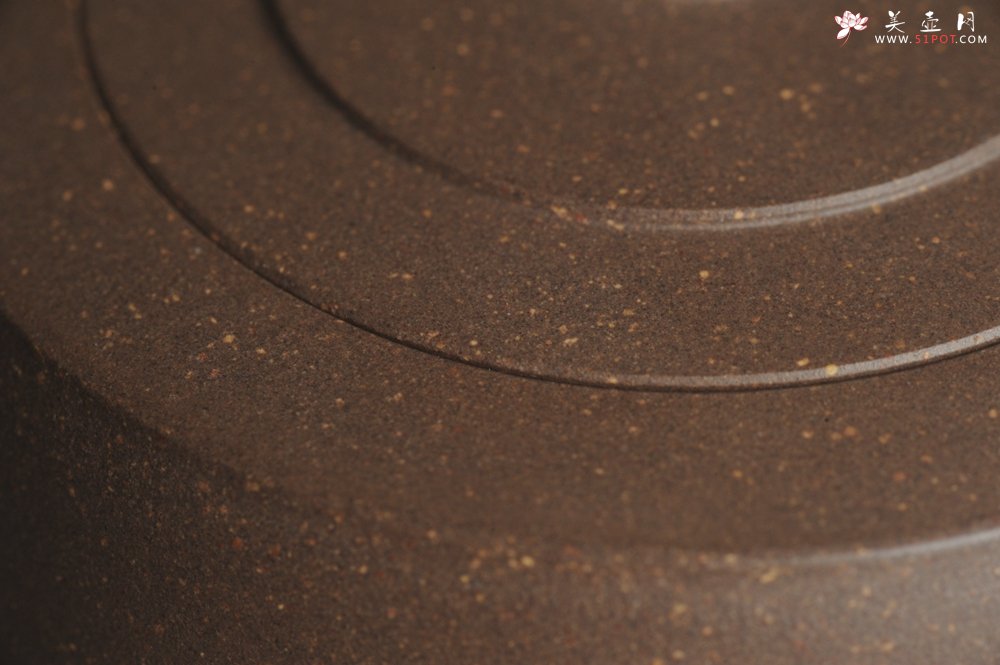 紫砂壶图片：美壶特惠 助工精工青段井栏壶 威镇九州 特文气 - 美壶网