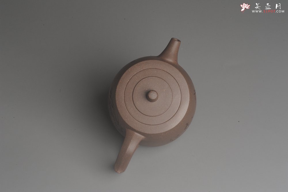 紫砂壶图片：美壶特惠 助工精工青段井栏壶 威镇九州 特文气 - 美壶网