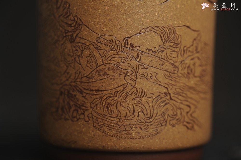 紫砂壶图片：美杯国庆特惠 精品好泥好工好刻雅致西施浣纱主人杯 茶人醉爱 - 美壶网