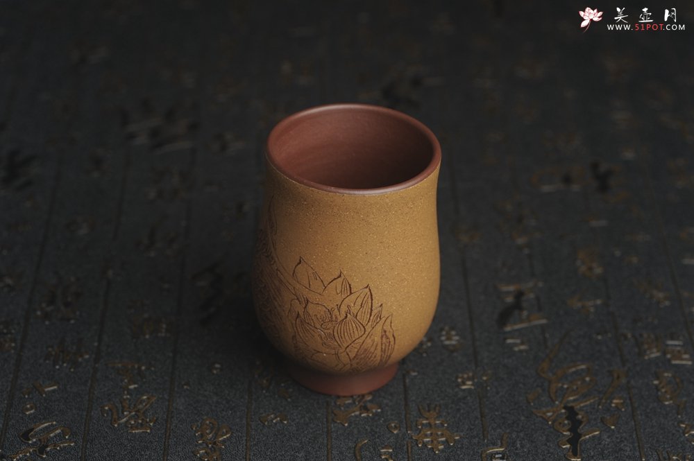 紫砂壶图片：美杯特惠 精品好泥好工好刻雅致特厚实鱼跃主人杯二式 茶人醉爱 - 美壶网