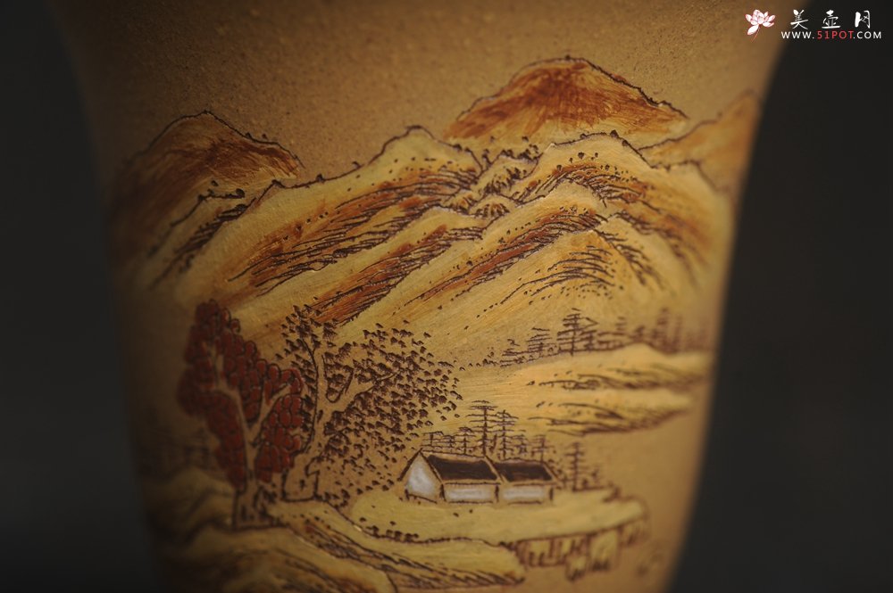 紫砂壶图片：美杯国庆特惠 精品好泥好工好刻雅致泥绘山水主人杯 茶人醉爱 - 美壶网