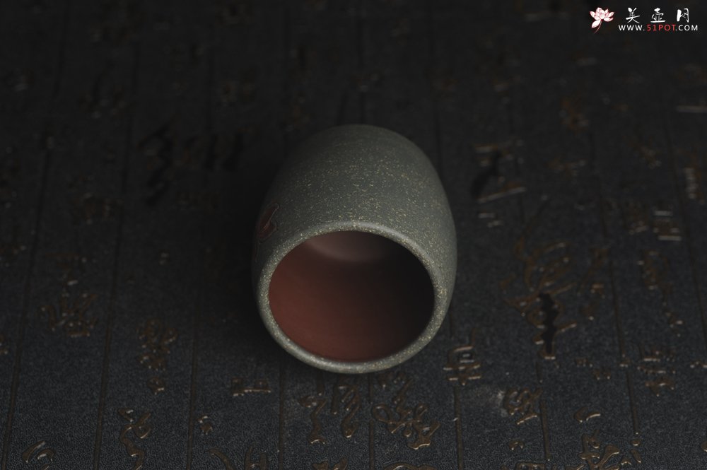 紫砂壶图片：美杯国庆特惠 精品好泥好工雅致厚实清莲主人杯二式 - 美壶网