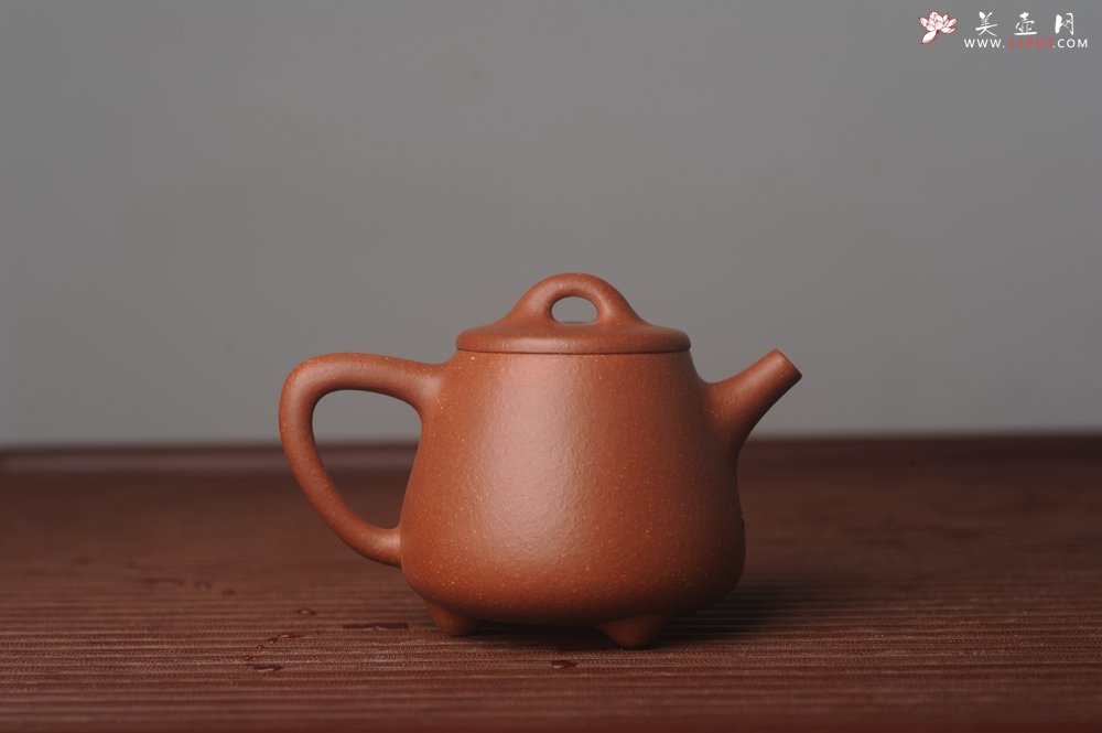 紫砂壶图片：美壶特惠  精工红降坡泥高石瓢 茶人醉爱 - 美壶网