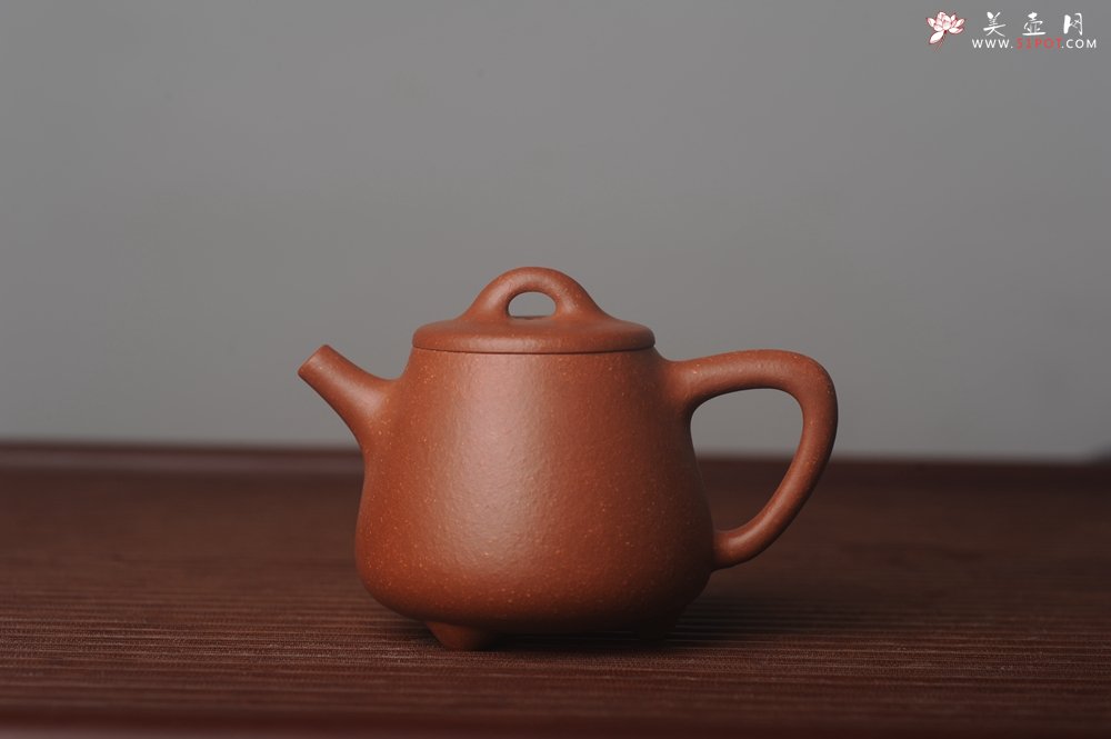 紫砂壶图片：美壶特惠  精工红降坡泥高石瓢 茶人醉爱 - 美壶网