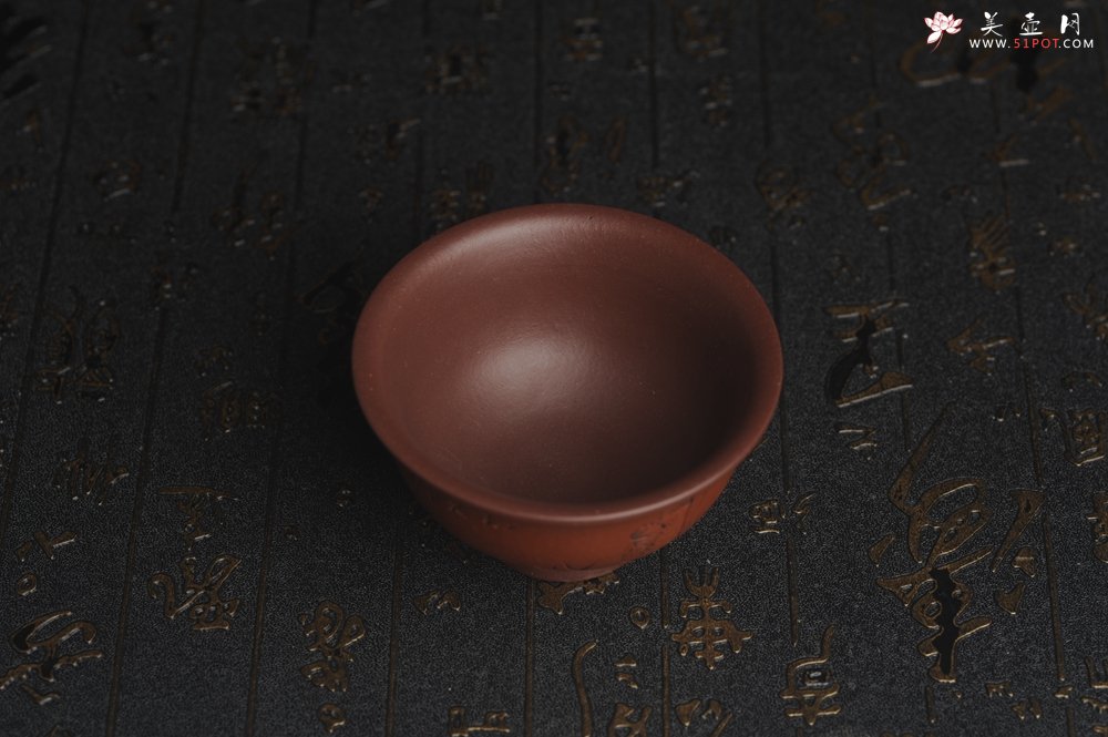 紫砂壶图片：美杯特惠 精品好泥好工雅致知足常乐主人杯 压手杯 - 美壶网