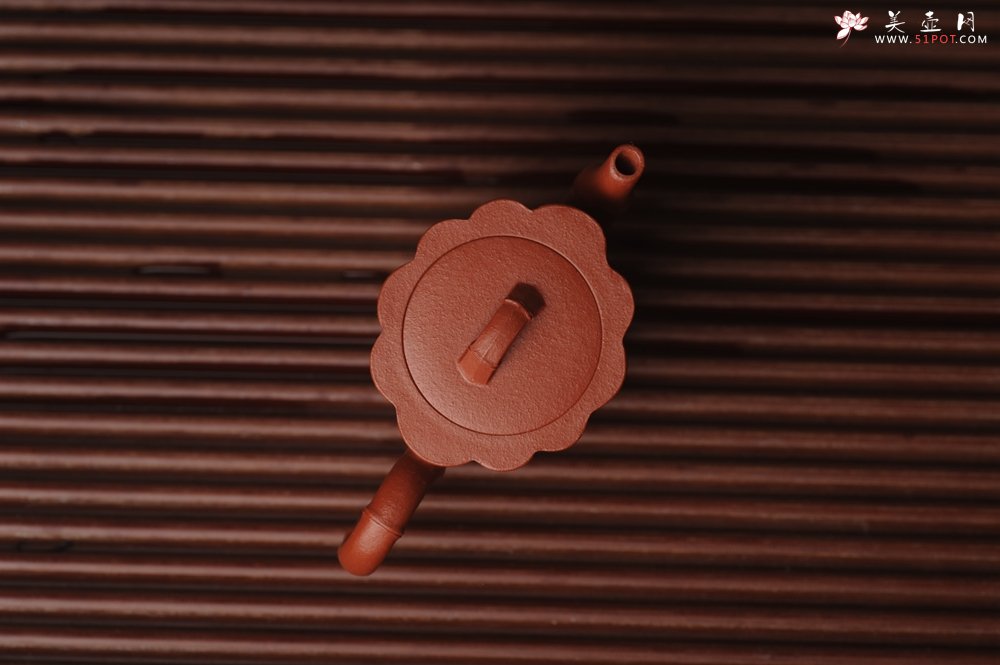 紫砂壶图片：美壶特惠 精致优质朱泥十三竹壶 茶人醉爱 - 美壶网