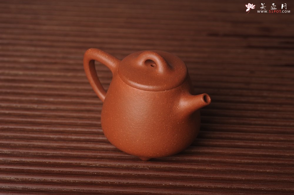 紫砂壶图片：美壶特惠  精工红降坡泥高石瓢 茶人醉爱 - 美壶网