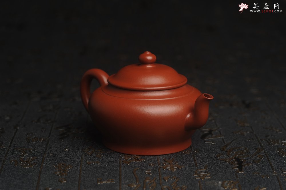 紫砂壶图片：正宗小煤窑朱泥 全手工宫灯壶 隽秀文气 茶人醉爱 - 美壶网