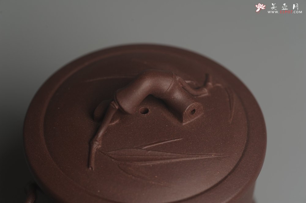 紫砂壶图片：美杯年底特惠 精工好料优质紫泥竹节杯盖杯 送礼自用佳品 - 美壶网