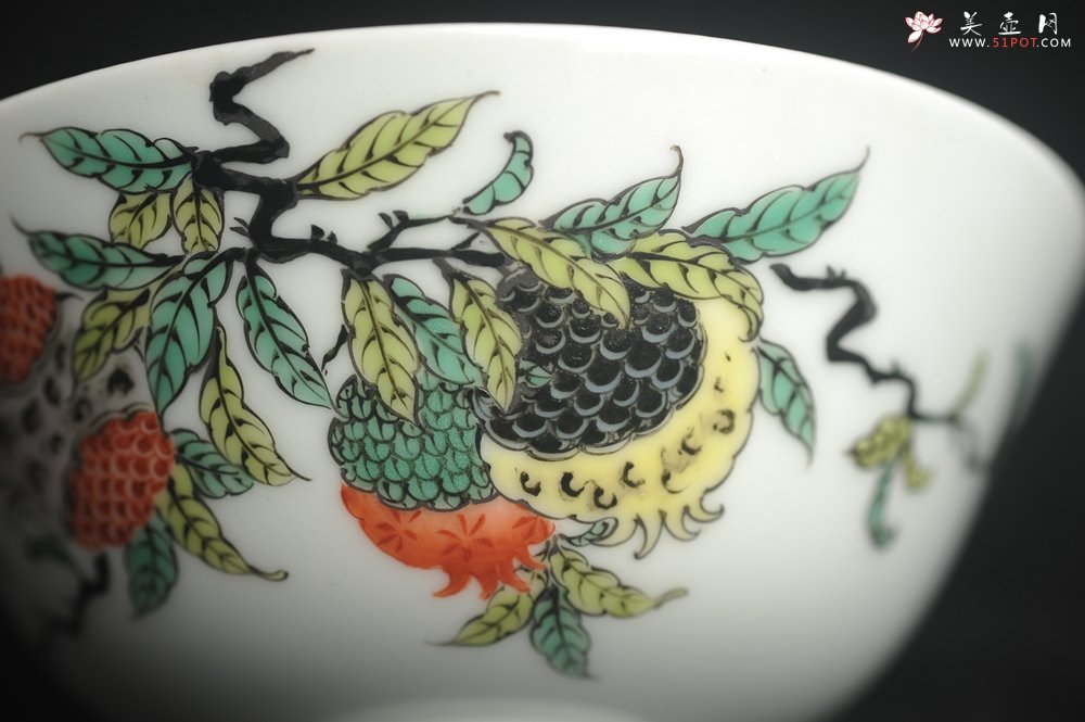 紫砂壶图片：玄辰器 精品古彩 石榴多子多福 笑口常开 主人杯压手杯二式 景德镇茶杯 茶人醉爱 - 美壶网