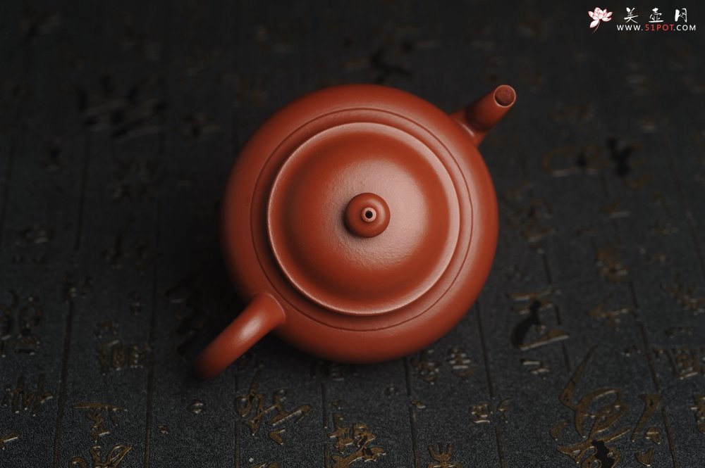 紫砂壶图片：正宗小煤窑朱泥 全手工宫灯壶 隽秀文气 茶人醉爱 - 美壶网
