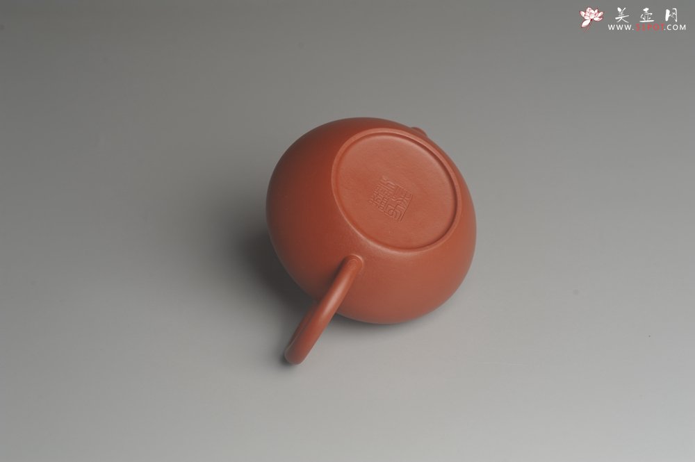 紫砂壶图片：美壶特惠 精致好朱泥梨形壶 茶人醉爱 - 美壶网