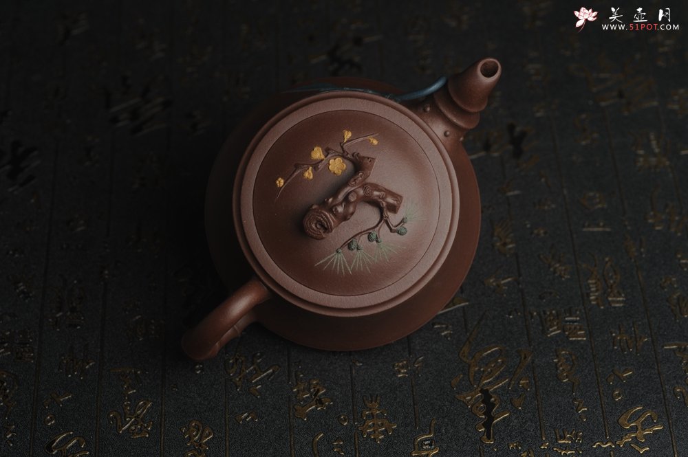 紫砂壶图片：美壶特惠 沈老师年末精工岁寒三友松竹梅 嵌盖难度大 文气雅致 - 美壶网