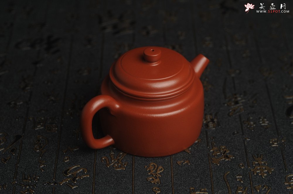 紫砂壶图片：正宗小煤窑朱泥 全手工小品德中壶 隽秀文气 茶人醉爱 - 美壶网