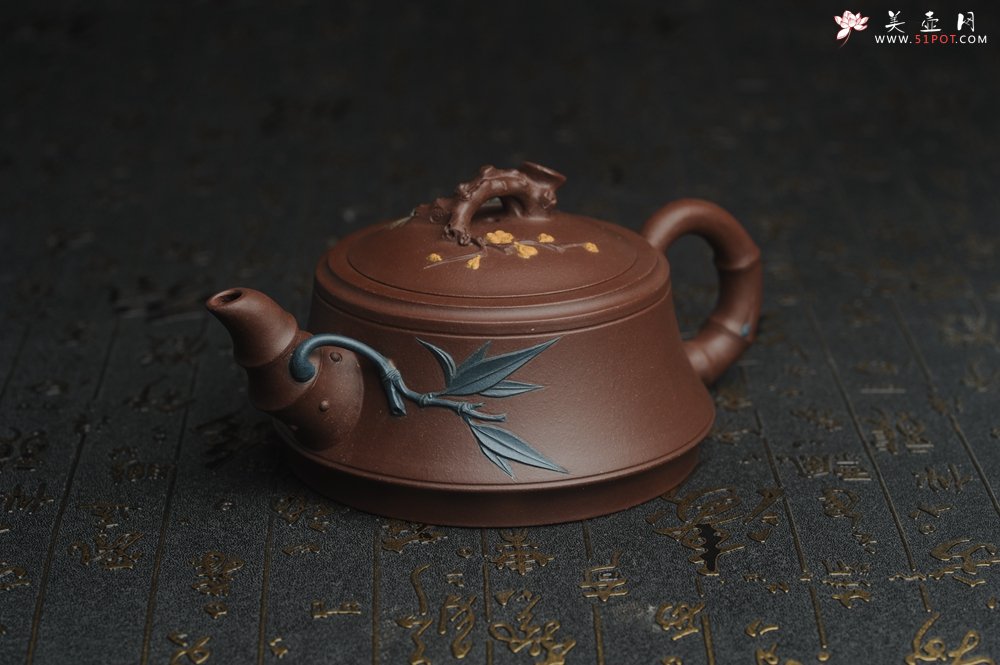 紫砂壶图片：美壶特惠 沈老师年末精工岁寒三友松竹梅 嵌盖难度大 文气雅致 - 美壶网