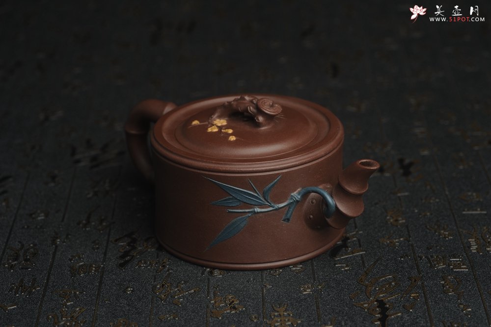 紫砂壶图片：美壶特惠 精工岁寒三友松竹梅竹段壶 嵌盖难度大 文气雅致 - 美壶网