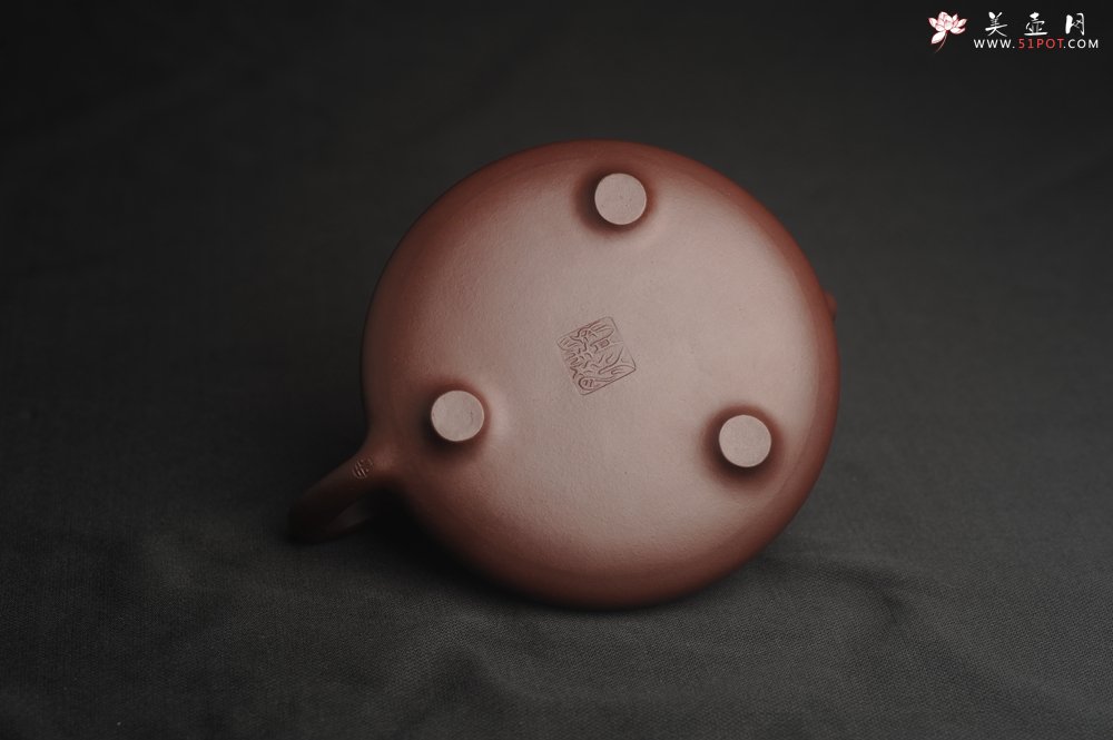 紫砂壶图片：美壶年底特惠 精品老紫泥子冶石瓢 装饰云游图 特文气 做工不输2000元同类作品 - 美壶网