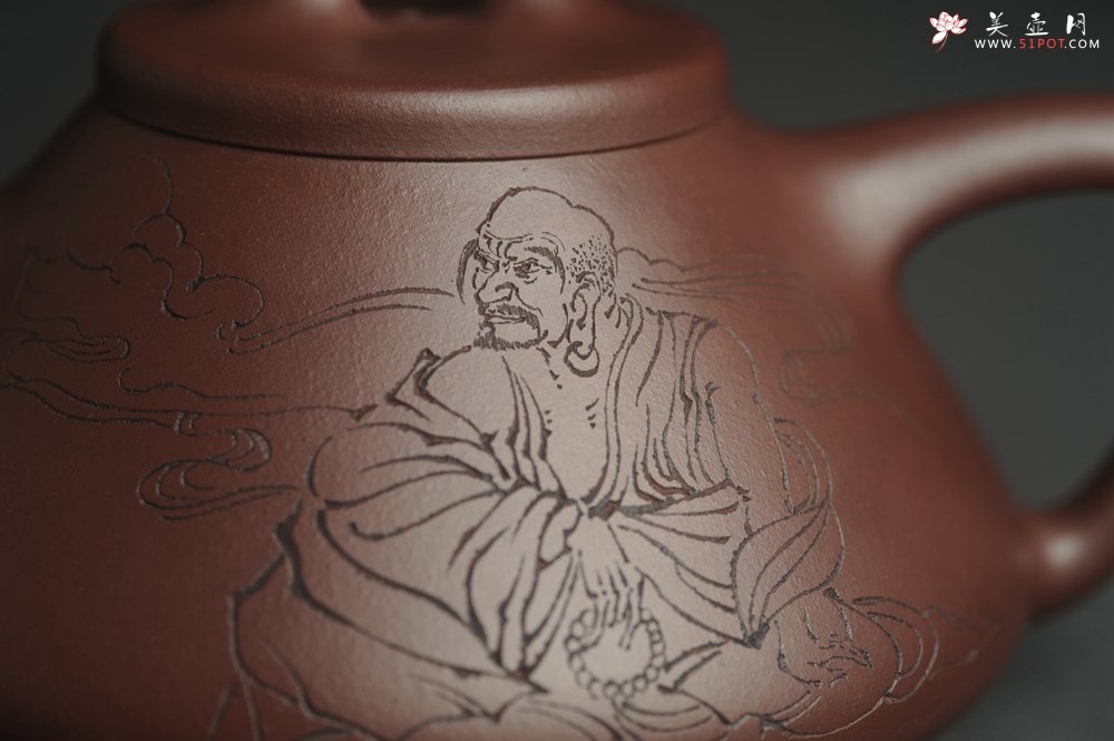 紫砂壶图片：美壶年底特惠 精品老紫泥子冶石瓢 装饰云游图 特文气 做工不输2000元同类作品 - 美壶网