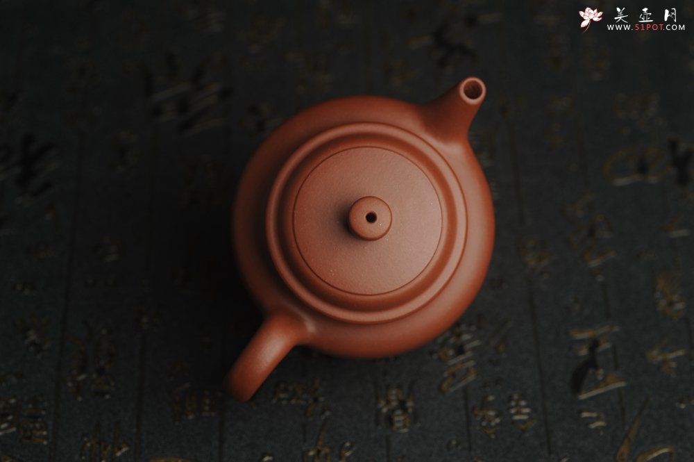 紫砂壶图片：美壶特惠  精致老清水泥高德中茶壶 装饰柳树下童子读书图 特文气 - 美壶网