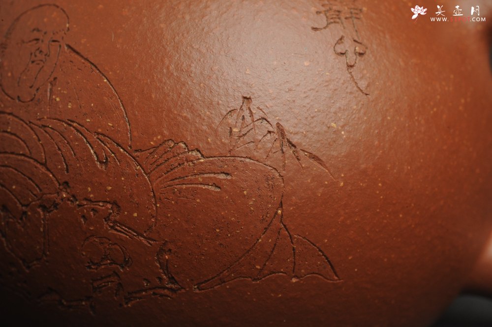 紫砂壶图片：油润降坡泥全手工小品西施壶 装饰静心图 心恬神宁 - 美壶网