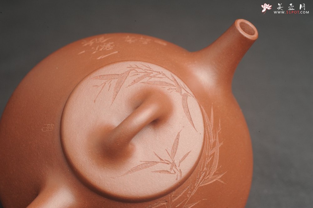 紫砂壶图片：特好底曹青全手工小品子冶石瓢茶壶 一票饮 刻竹特文气 - 美壶网