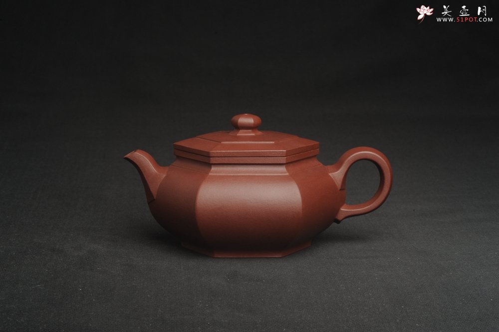 紫砂壶图片：美壶特惠 全手工优质紫红泥精致大彬六方 特文气 - 美壶网