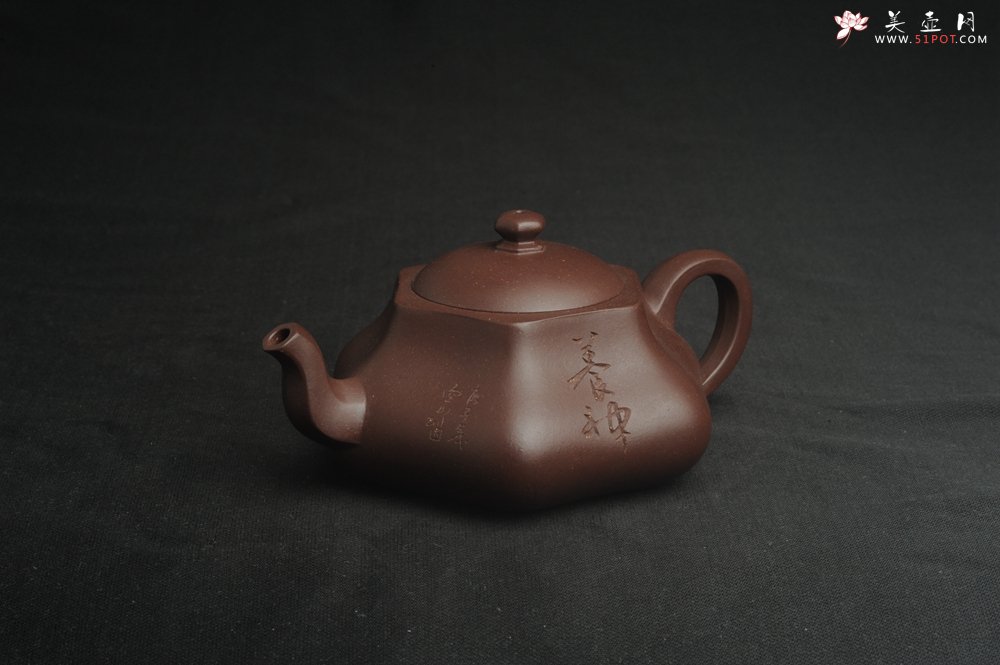 紫砂壶图片：美壶特惠 精致老紫泥六方福缘壶 茶人醉爱 - 美壶网