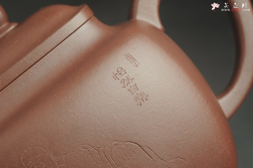 紫砂壶图片：实力派张海艳全手工油润底曹青重器鸣远四方 气势磅礴 用心之作 装饰人物特文气 - 美壶网