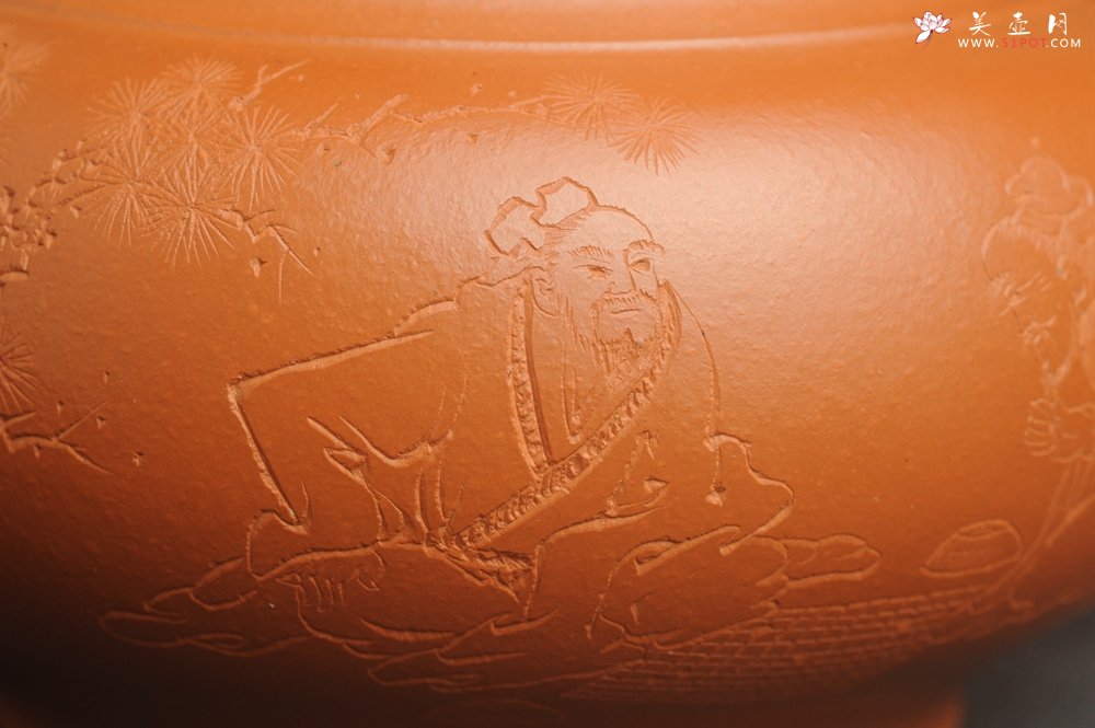 紫砂壶图片：潜力股周小培全手演绎朱泥笑樱壶 中品难度大 方健老师装饰对弈图 - 美壶网