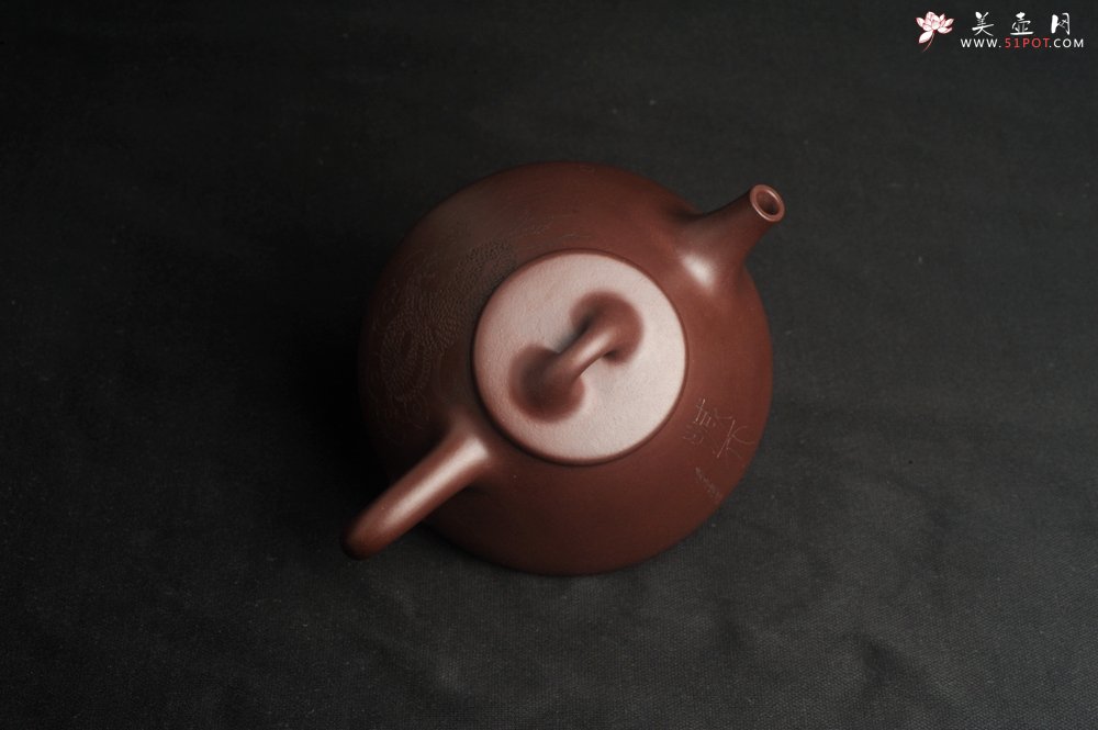 紫砂壶图片：特油润底曹青 全手工子冶石瓢 助工装饰祥龙瑞兽 - 美壶网