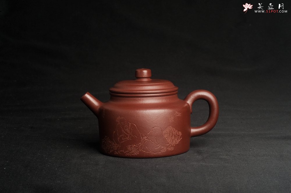 紫砂壶图片：油润黄龙山4号深井红皮龙 全手工德中壶 做工特好 装饰庄周梦蝶图 特文气 - 美壶网