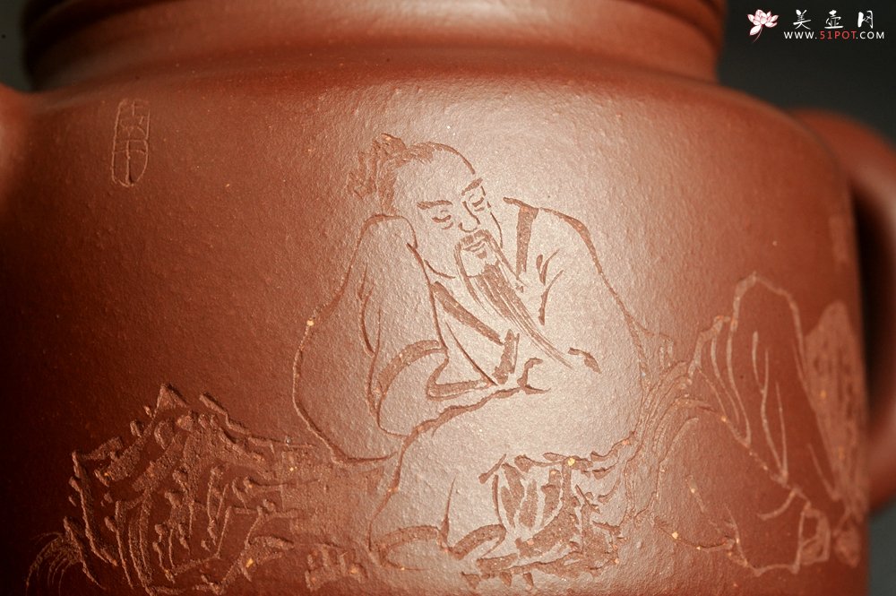 紫砂壶图片：油润黄龙山4号深井红皮龙 全手工德中壶 做工特好 装饰庄周梦蝶图 特文气 - 美壶网