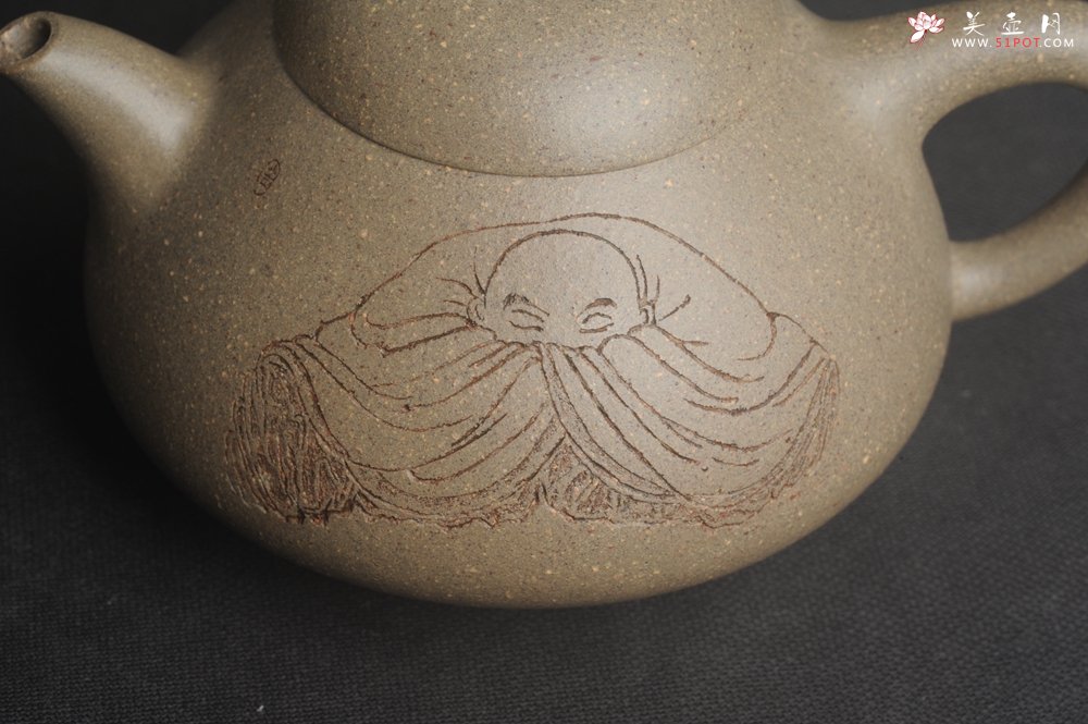 紫砂壶图片：美壶特惠 美壶网特供限量极品高温四号井老青段 精工乳瓢茶壶 装饰人物图 特文气 - 美壶网