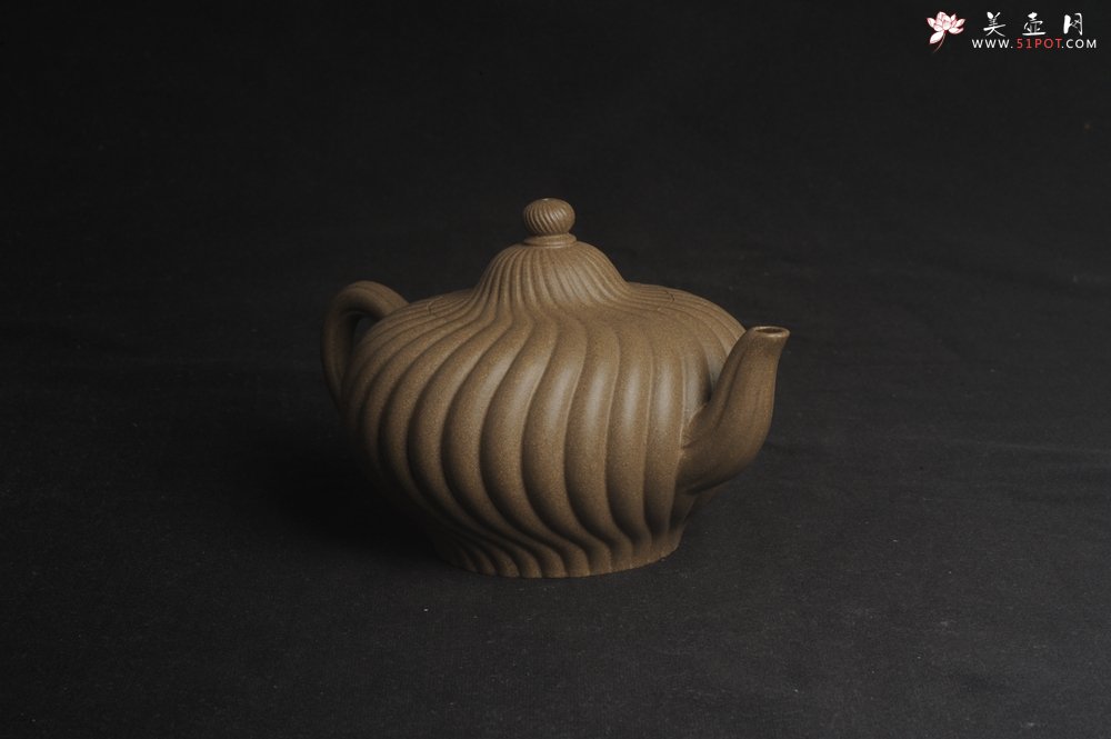 紫砂壶图片：美壶特惠 精致青段旋风紫砂壶 - 美壶网