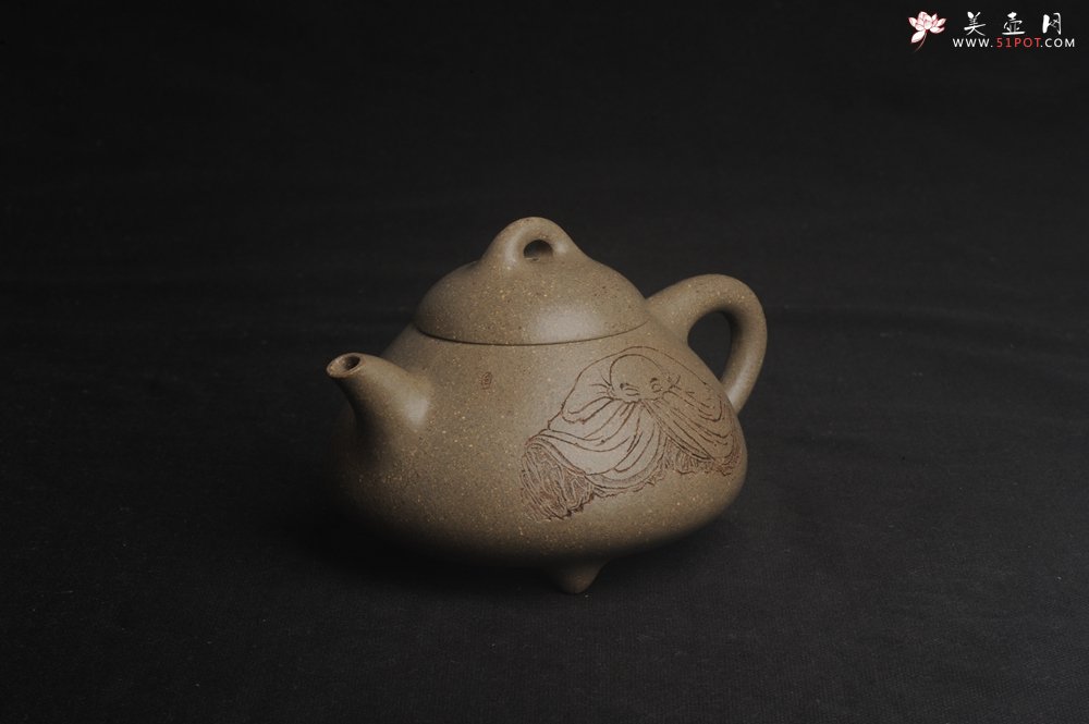 紫砂壶图片：美壶特惠 美壶网特供限量极品高温四号井老青段 精工乳瓢茶壶 装饰人物图 特文气 - 美壶网