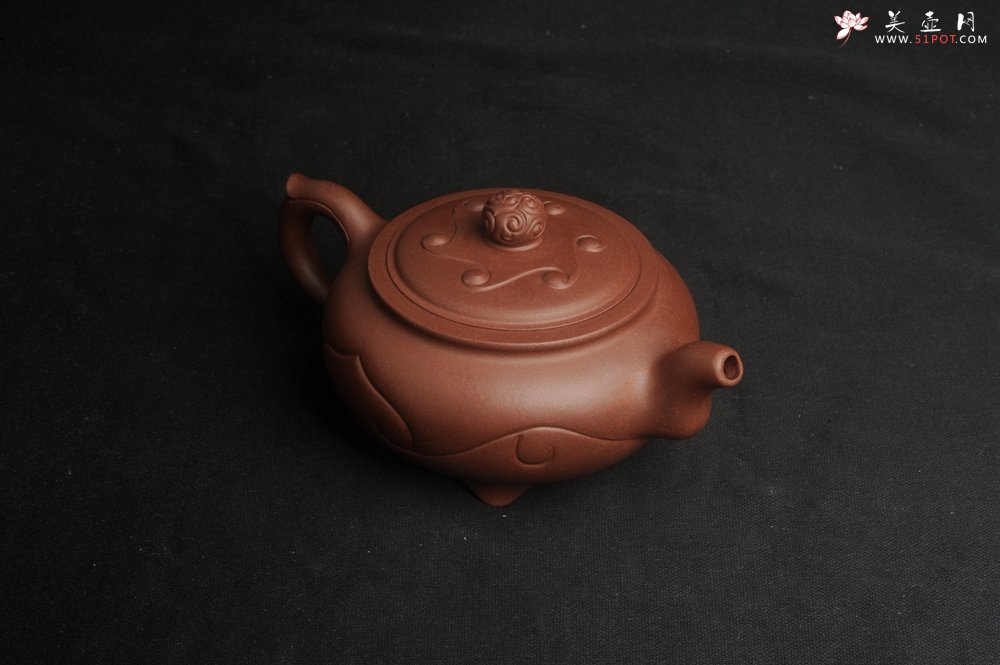 紫砂壶图片：美壶特惠 优质紫泥精工三角如意壶 嵌盖难度大 - 美壶网