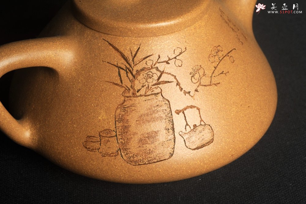 紫砂壶图片：美壶特惠 特精致老黄段子冶石瓢 金瓶增秀色 特文气 - 美壶网