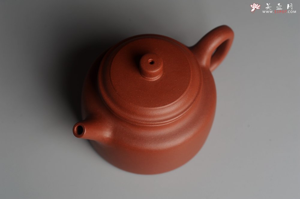 紫砂壶图片：美壶特惠 优质清水泥精致德中壶 矿物质丰富 茶人醉爱 - 美壶网