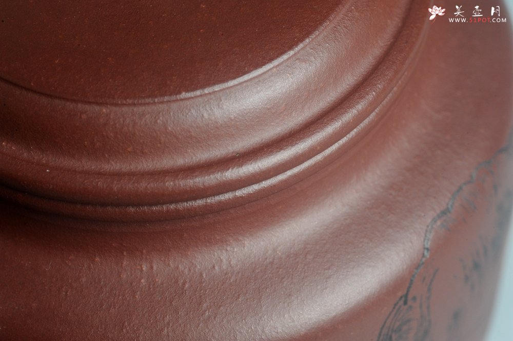 紫砂壶图片：油润黄龙山4号深井红皮龙 全手工德中壶 做工特好 俯首甘为孺子牛 - 美壶网