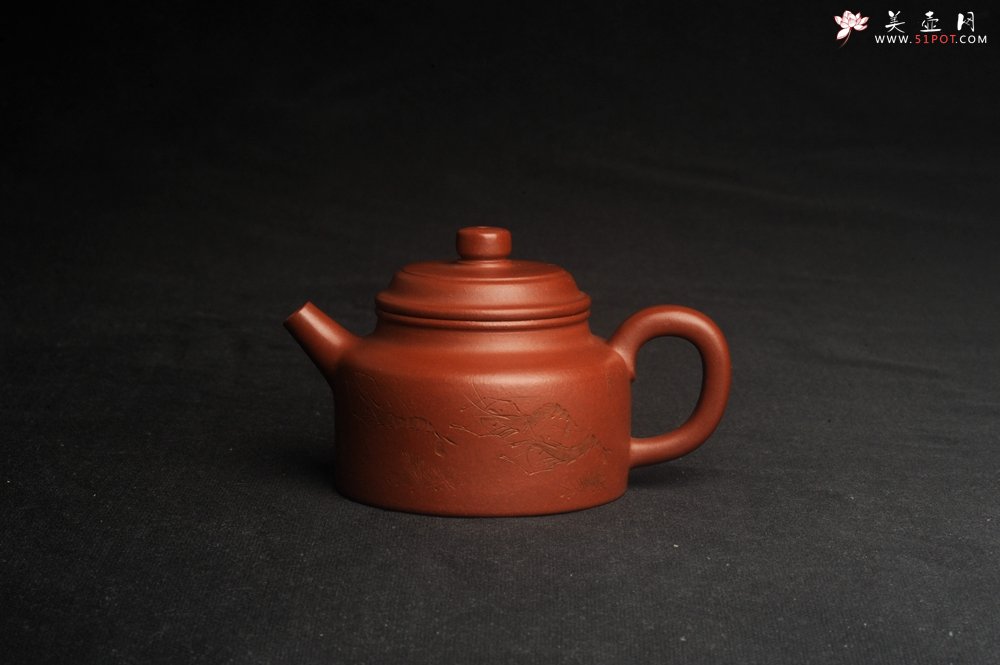 紫砂壶图片：油润老清水泥全手工小品德中壶 装饰虾图 茶亦醉人 特实用文气 - 美壶网