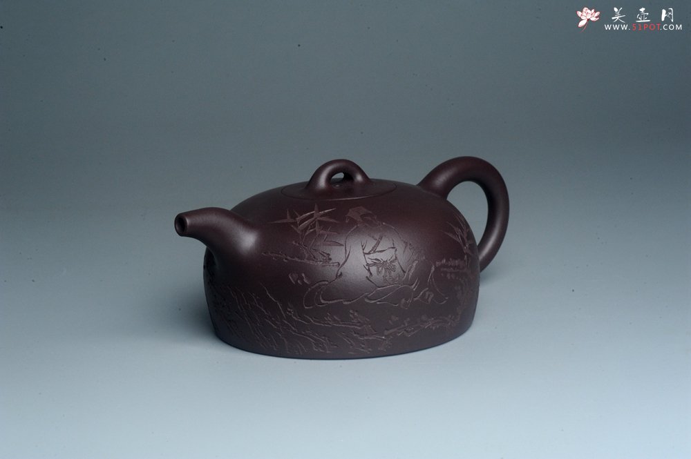 紫砂壶图片：潜力股周小培老师 油润底槽清 卡盖难度相当大 全手工大半月紫砂壶 大象无形 特文气 期待与亲结缘 - 美壶网